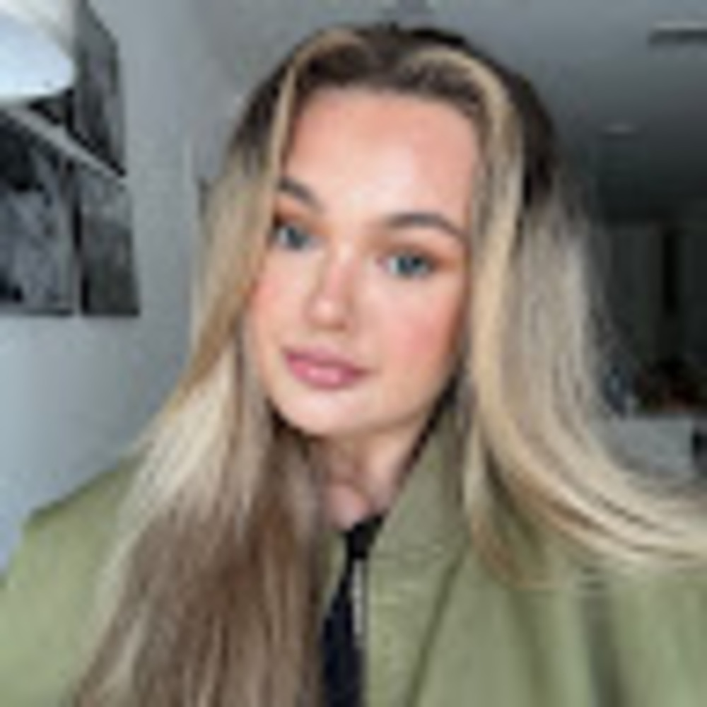 Meet your Posher, Bryony